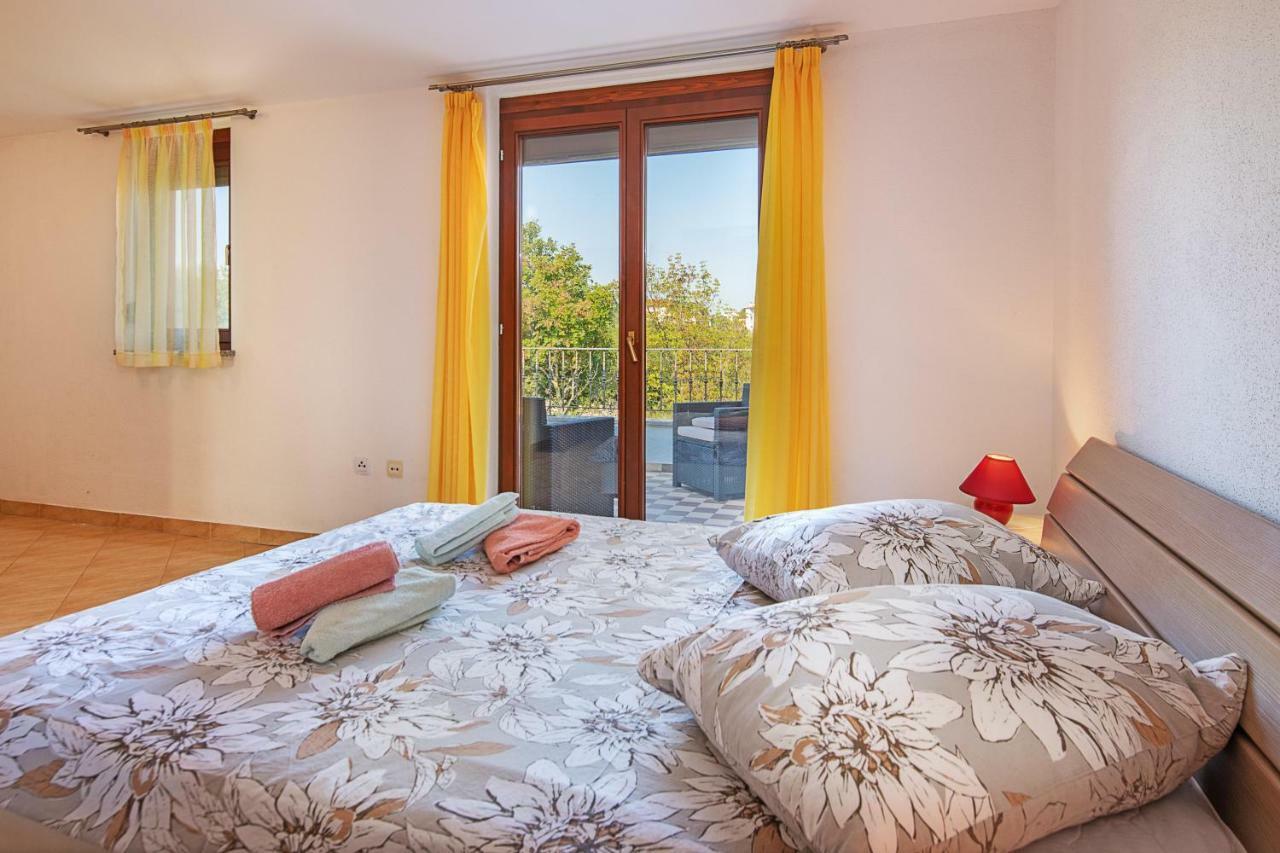 Ferienhaus Joy Ližnjan Buitenkant foto